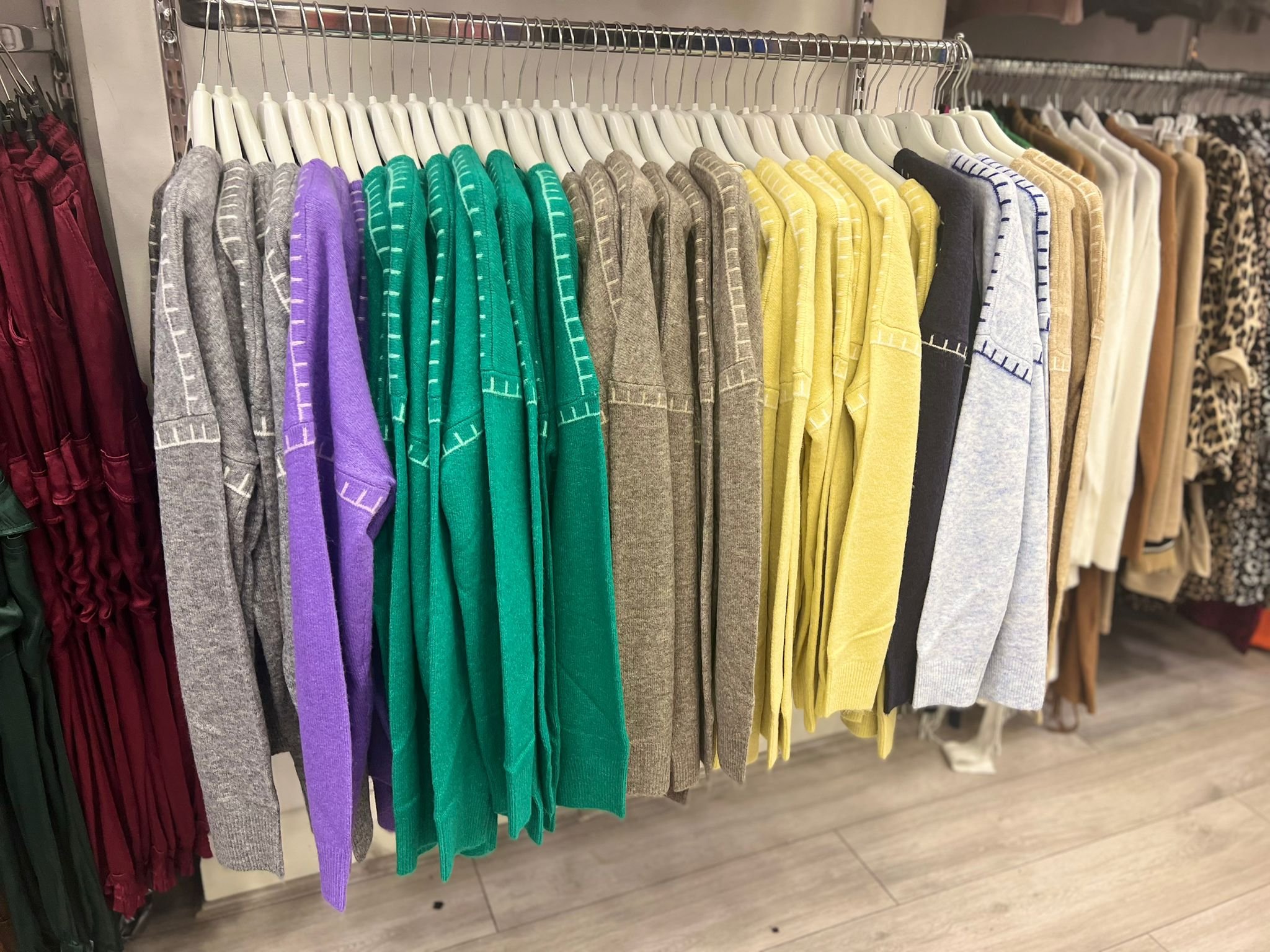 French & Italian Womenswear Racks Wholesale London